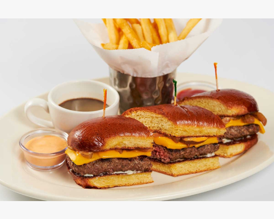 French Dip Cheeseburger