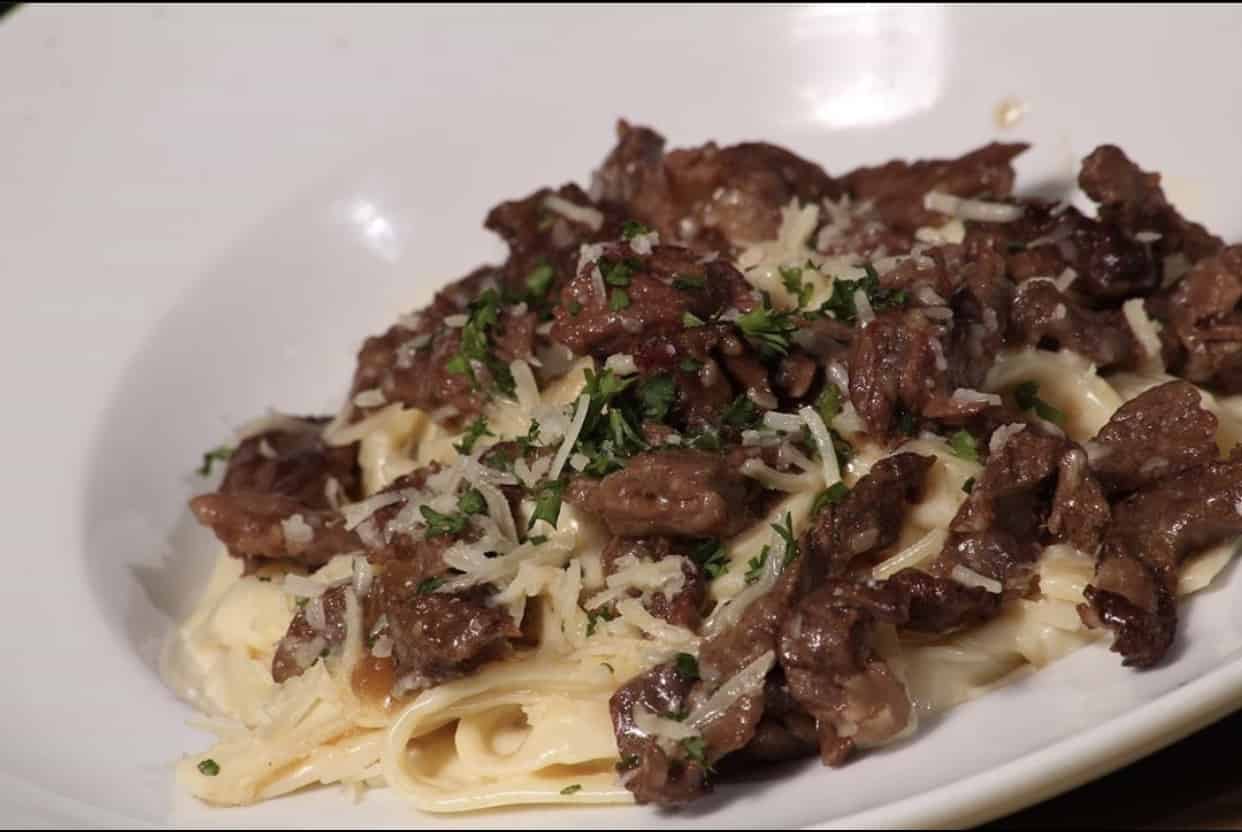 Pasta Con Churrasco