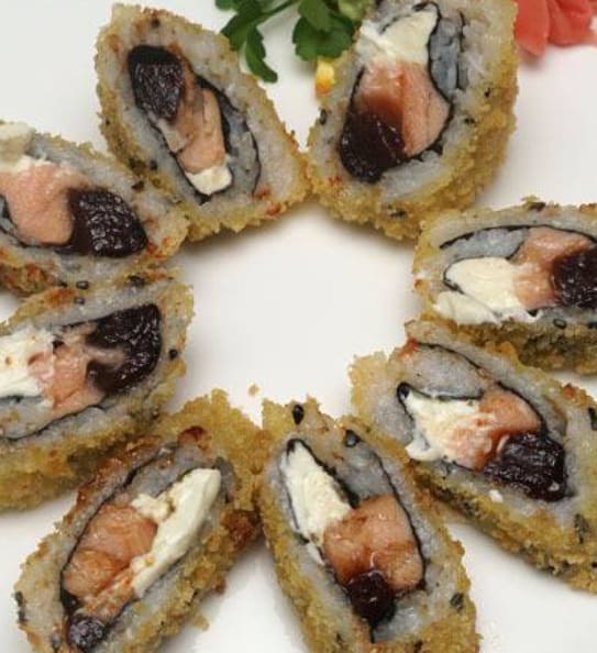 Guayaba Smoked Salmon Roll