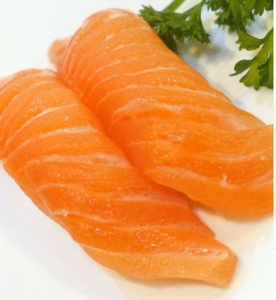 Salmon / Sake (Fresh Alaskan King Salmon)