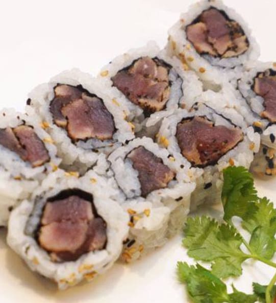 Pepper Tuna Roll (Fresh Ahi)