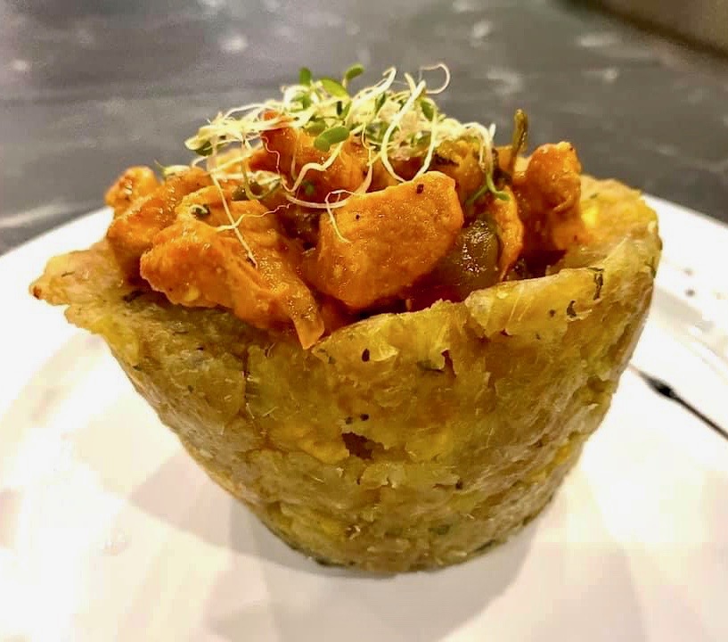 Mofongo Relleno de Pollo