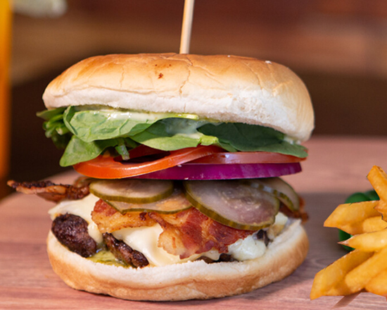 Piso Viejo Burger